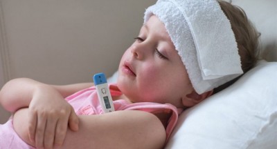 Cách Hạ Sốt Nhanh Cho Trẻ Sơ Sinh Tại Nhà